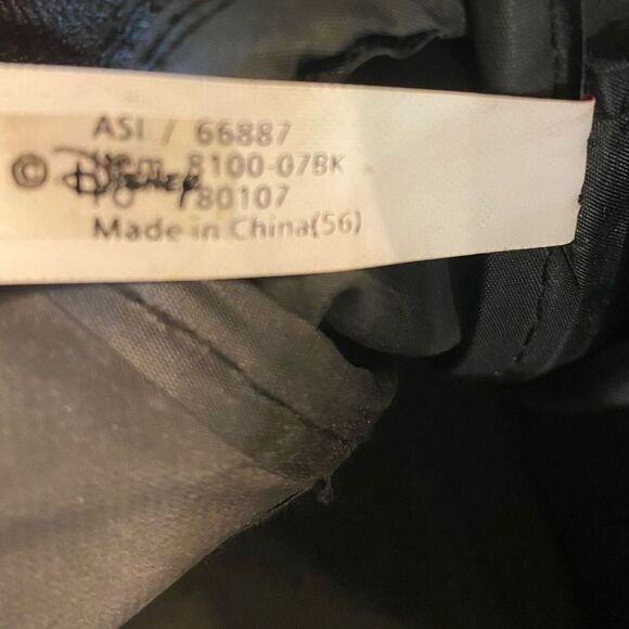 Disney Cast Member Leeds Bag - Picture 6 of 7